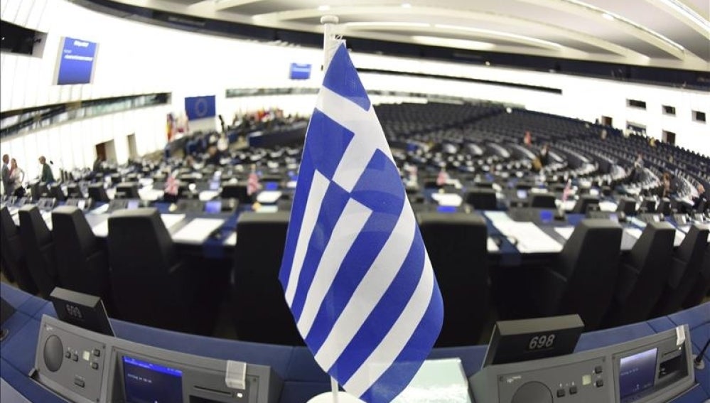 Europa recibe la petición de Grecia para un tercer rescate