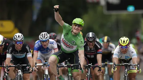 Greipel logra la victoria en la quinta etapa del Tour Greipel logra la victoria en la quinta etapa del Tour