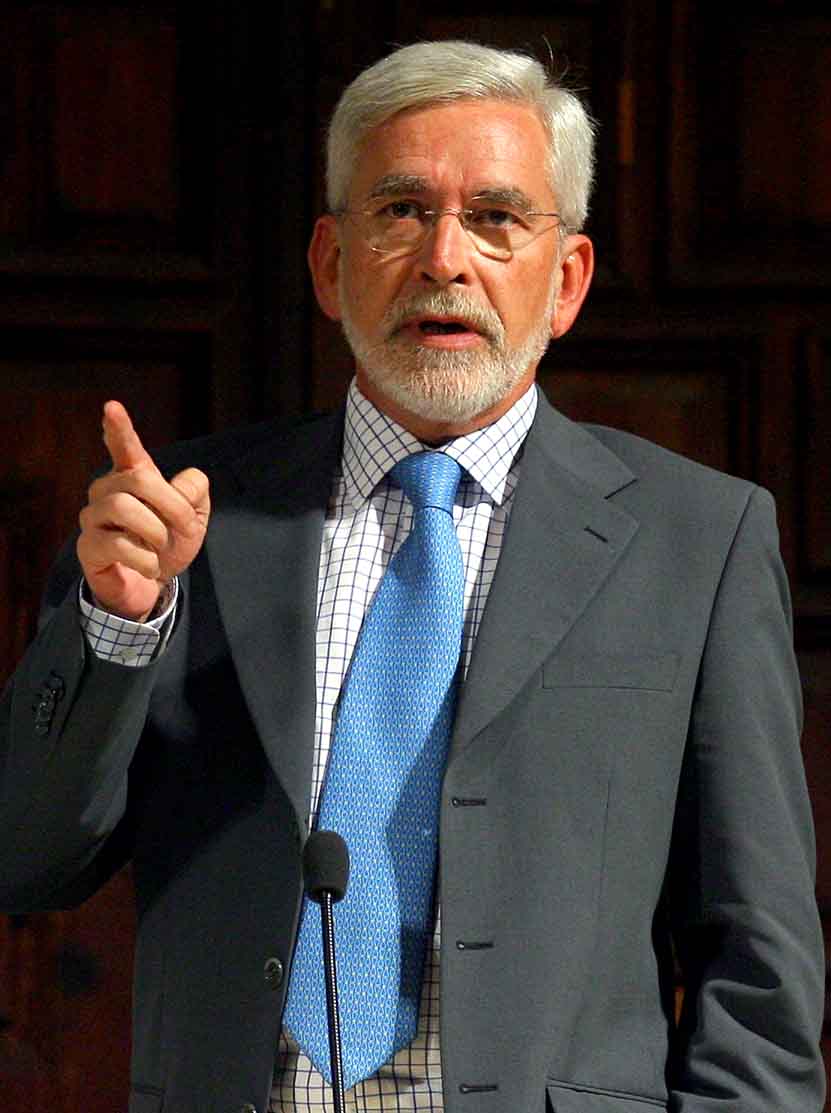 Joan Lerma: "No cabe duda que todos los acontecimientos tienen que haber influido en el estado de su corazón" Joan Lerma: "No cabe duda que todos los acontecimientos tienen que haber influido en el estado de su corazón"