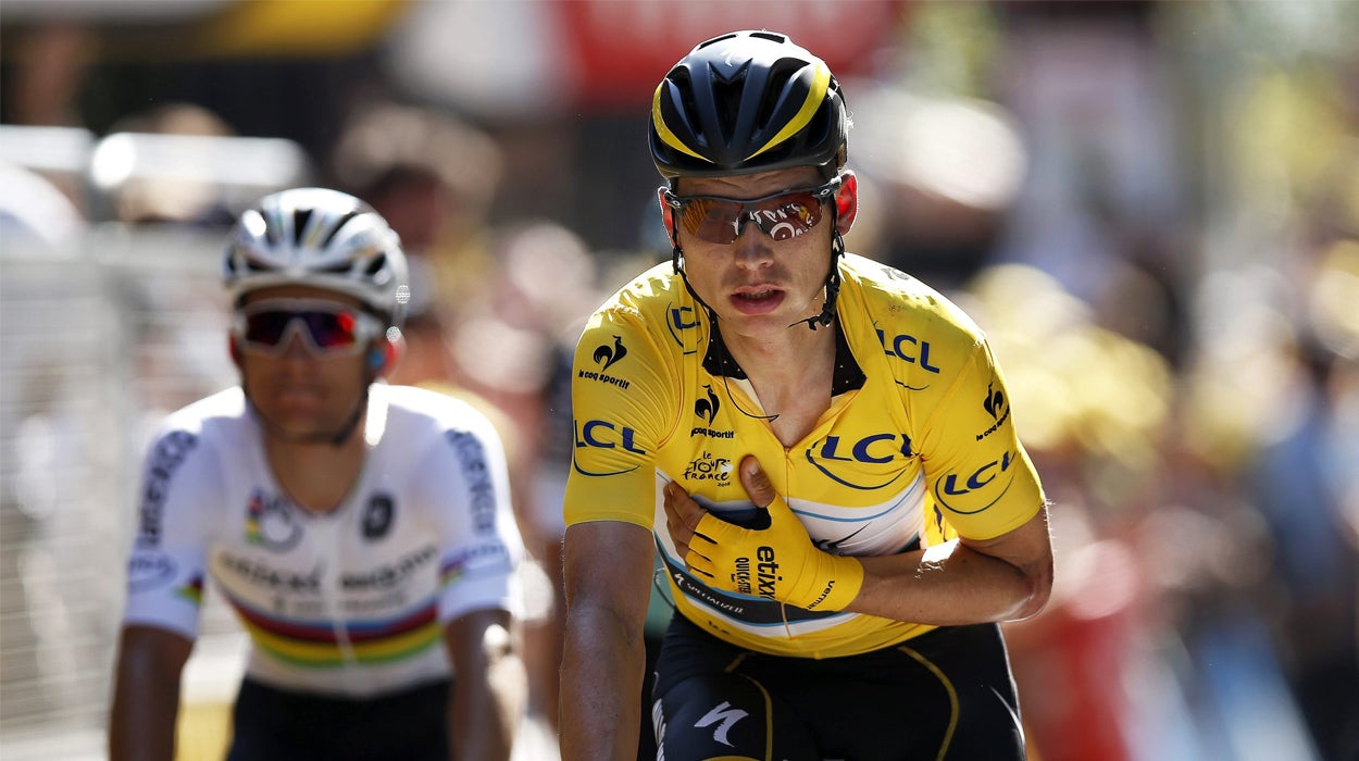 Tony Martin se rompe la clavícula y dice adiós al Tour y el maillot amarillo Tony Martin se rompe la clavícula y dice adiós al Tour y el maillot amarillo