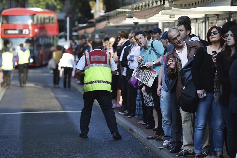 Caos en Londres por la huelga de trabajadores del metro Caos en Londres por la huelga de trabajadores del metro