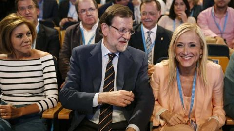 Mariano Rajoy, junto a Mar&iacute;a Dolores de Cospedal y Cristina Cifuentes en la Conferencia Pol&iacute;tica del PP
