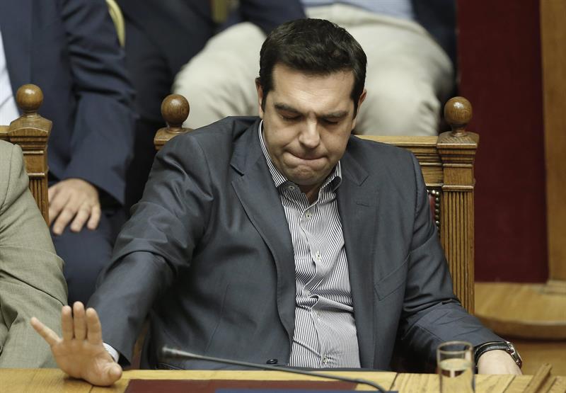 La tertulia: ¿Qué buscaba Tsipras retrasando el acuerdo entre Grecia y el Eurogrupo? La tertulia: ¿Qué buscaba Tsipras retrasando el acuerdo entre Grecia y el Eurogrupo?