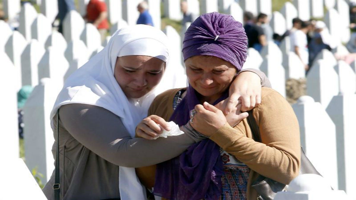 Pedro Sánchez asiste a la conmemoración del genocidio de Srebrenica Pedro Sánchez asiste a la conmemoración del genocidio de Srebrenica