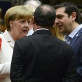 Merkel con Hollande y Tsipras