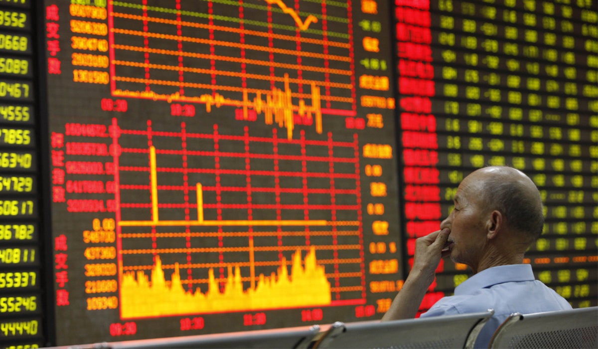 La bolsa española cae el 6,65 % en la peor semana en trece meses por China La bolsa española cae el 6,65 % en la peor semana en trece meses por China