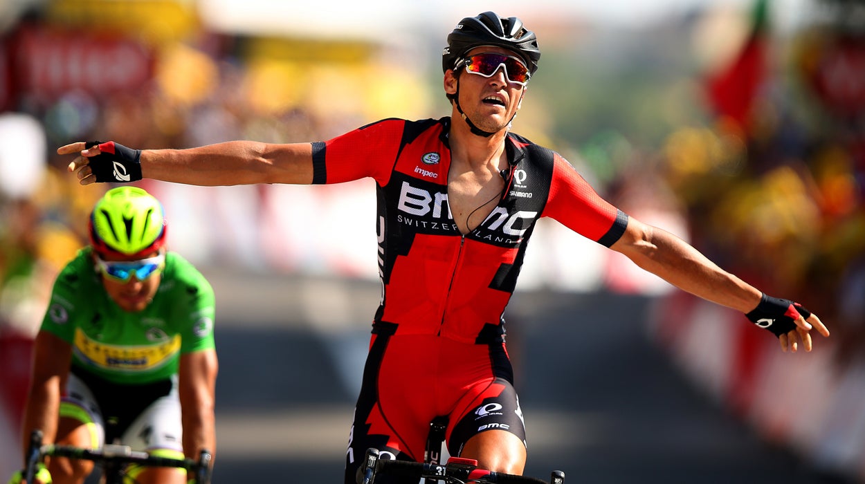 Van Avermaet consigue la victoria en Rodez sin cambios en la general Van Avermaet consigue la victoria en Rodez sin cambios en la general