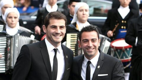 Iker Casillas y Xavi Hern&aacute;ndez