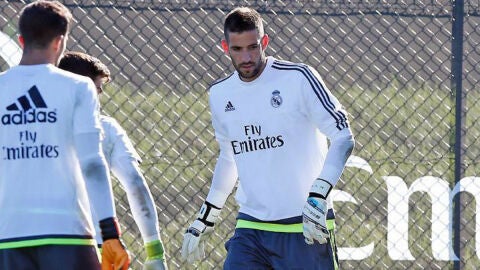 Kiko Casilla en el entrenamiento del Real Madrid