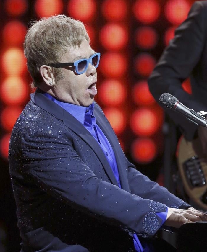 Elton John, más roquero que diva, desmelena al Teatro Real Elton John, más roquero que diva, desmelena al Teatro Real