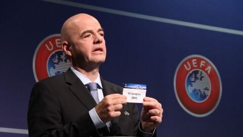 Gianni Infantino en el sorteo de la Champions