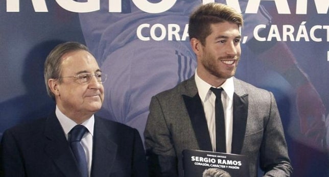 Ramos renovará con el Real Madrid y De Gea será portero blanco esta temporada Ramos renovará con el Real Madrid y De Gea será portero blanco esta temporada