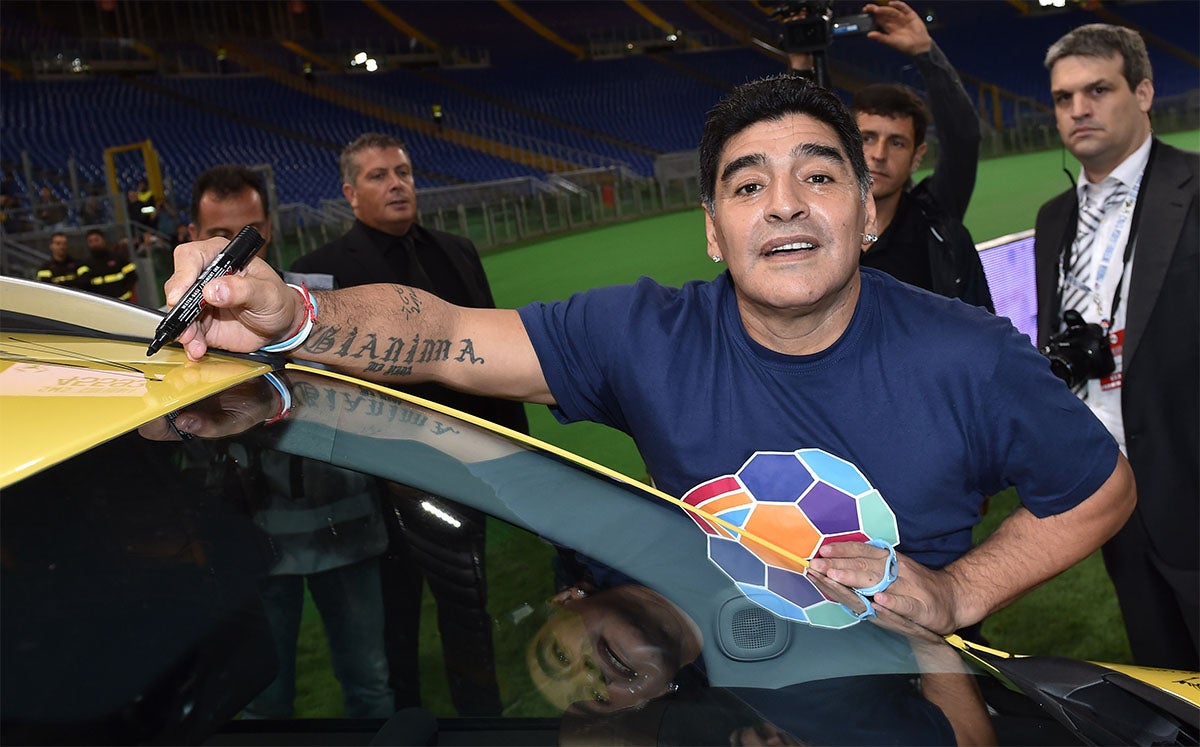 Maradona pide repetir el partido entre México y Panamá Maradona pide repetir el partido entre México y Panamá