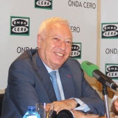 García-Margallo y Carlos Alsina