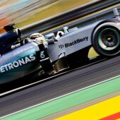 Hamilton en los entrenamientos libres del GP de Hungría