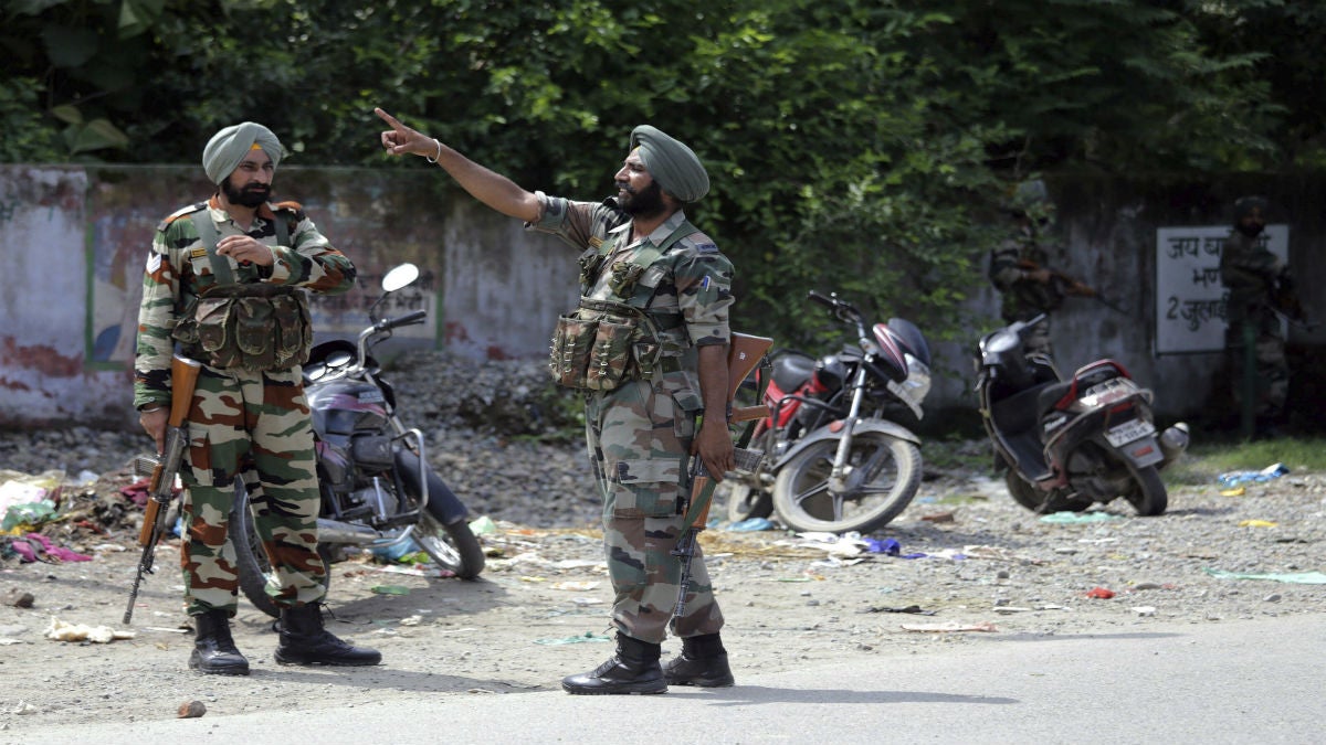 La Policía india pone fin a un ataque terrorista que causó 10 muertos La Policía india pone fin a un ataque terrorista que causó 10 muertos