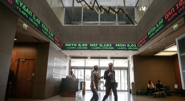 La Bolsa de Atenas cierra con una subida del 9,38% tras el desplome del lunes La Bolsa de Atenas cierra con una subida del 9,38% tras el desplome del lunes