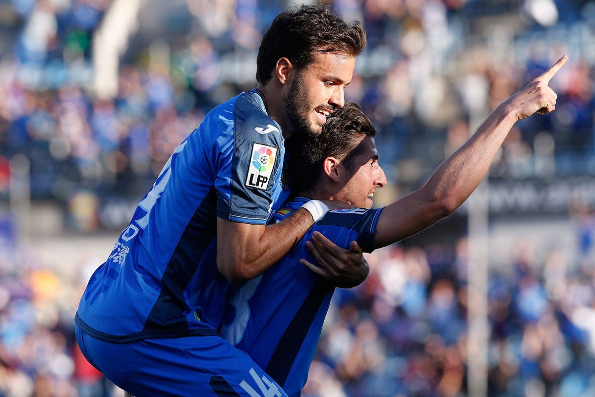 El Getafe renueva a Pedro León hasta 2018 El Getafe renueva a Pedro León hasta 2018
