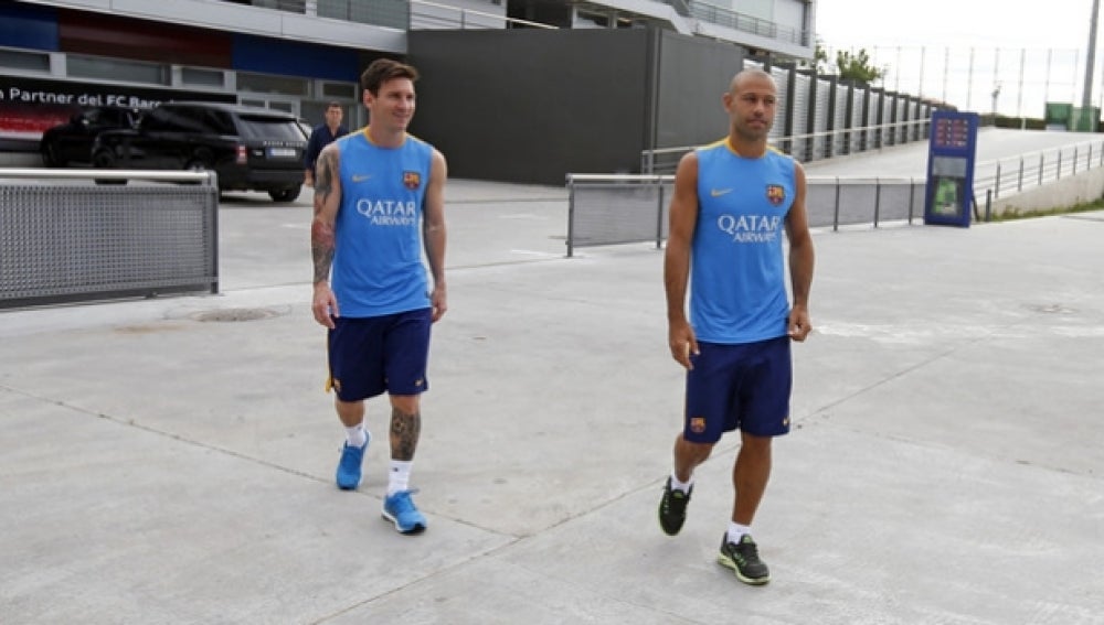 Leo Messi y Javier Mascherano regresan a los entrenamientos del Barça