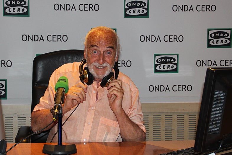 Héctor Alterio: "Siento que tengo en mis manos un trabajo divertido" Héctor Alterio: "Siento que tengo en mis manos un trabajo divertido"