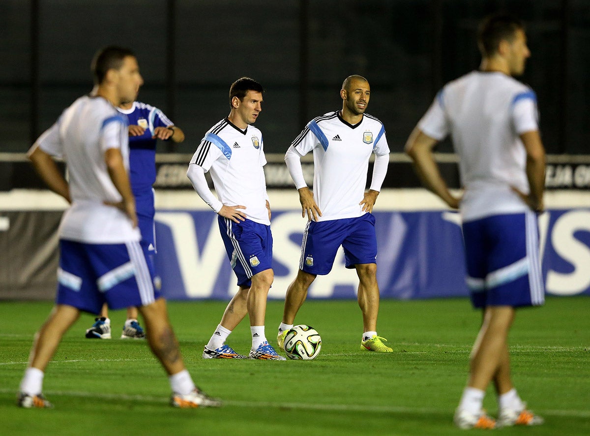 Inspeccionan la AFA y Argentina podría perderse la Copa América Inspeccionan la AFA y Argentina podría perderse la Copa América