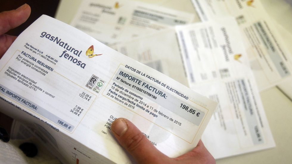 Competencia abre expediente a Gas Natural y Endesa por indicios de alteración en los precios de la luz Competencia abre expediente a Gas Natural y Endesa por indicios de alteración en los precios de la luz