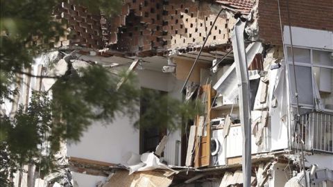 Un edificio de viviendas se derrumba en Carabanchel