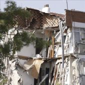 Un edificio de viviendas se derrumba en Carabanchel