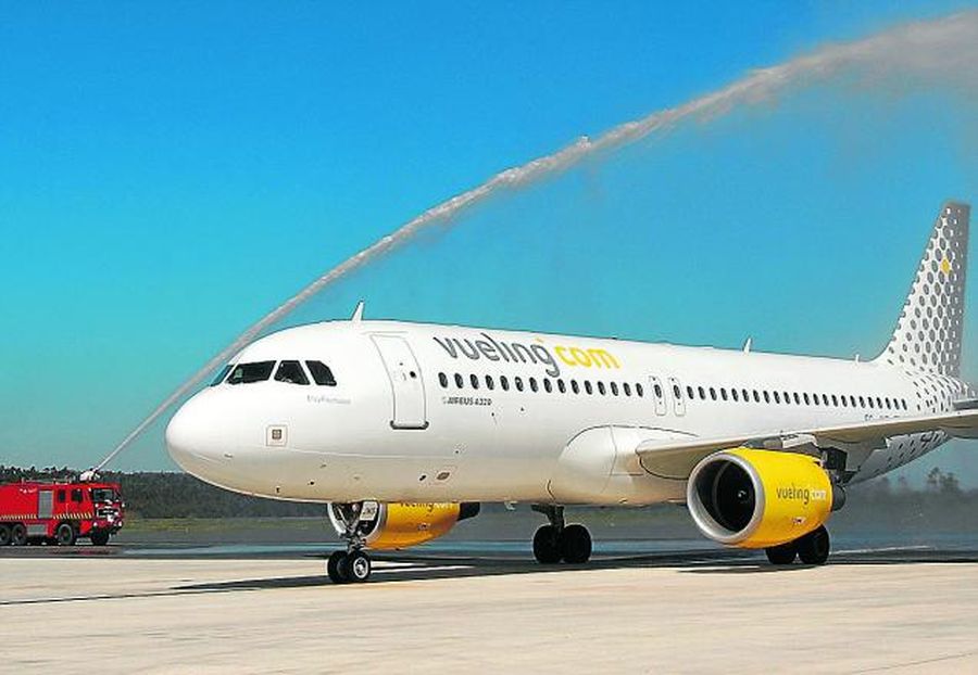 Una joven denuncia a una compañía aérea que no le dejó embarcar por llevar un body Una joven denuncia a una compañía aérea que no le dejó embarcar por llevar un body