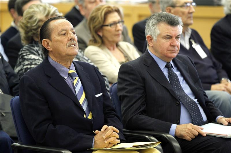 Conceden a Julián Muñoz el tercer grado por su enfermedad "grave e incurable" Conceden a Julián Muñoz el tercer grado por su enfermedad "grave e incurable"
