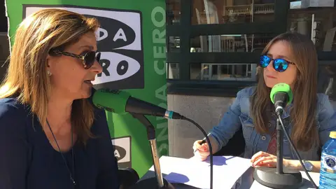 Terrazas de Verán en Onda Cero Pontevedra con Carmela Silva Carmela Silva, presidenta da Deputación de Pontevedra, nas terrazas de Pontevedra na Onda con Susana Pedreira