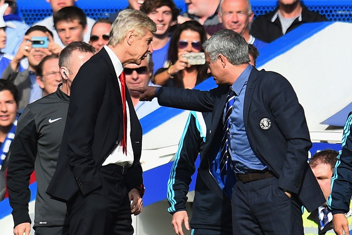 Mourinho: "Un entrenador no tiene que dar la mano a otro si no quiere" Mourinho: "Un entrenador no tiene que dar la mano a otro si no quiere"