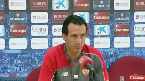 Unai Emery, entrenador del Sevilla F.C. Unai Emery, entrenador del Sevilla F.C.
