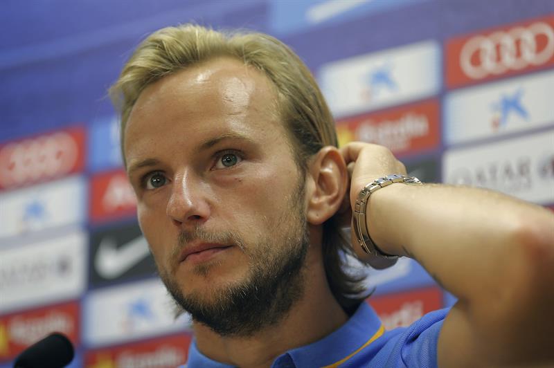 Rakitic: "En el resto de partidos seré un sevillista más, el martes no" Rakitic: "En el resto de partidos seré un sevillista más, el martes no"