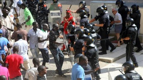 Protesta por la muerte de uno de un senegal&eacute;s durante una operaci&oacute;n de los Mossos d'Esquadra