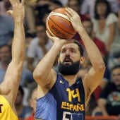 Mirotic en su debut con España