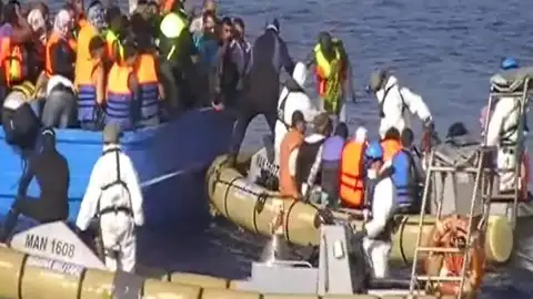 Rescate de inmigrantes en Libia Rescate de inmigrantes en Libia