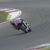 Jorge Lorenzo, con su Yamaha en Brno Jorge Lorenzo, con su Yamaha en Brno