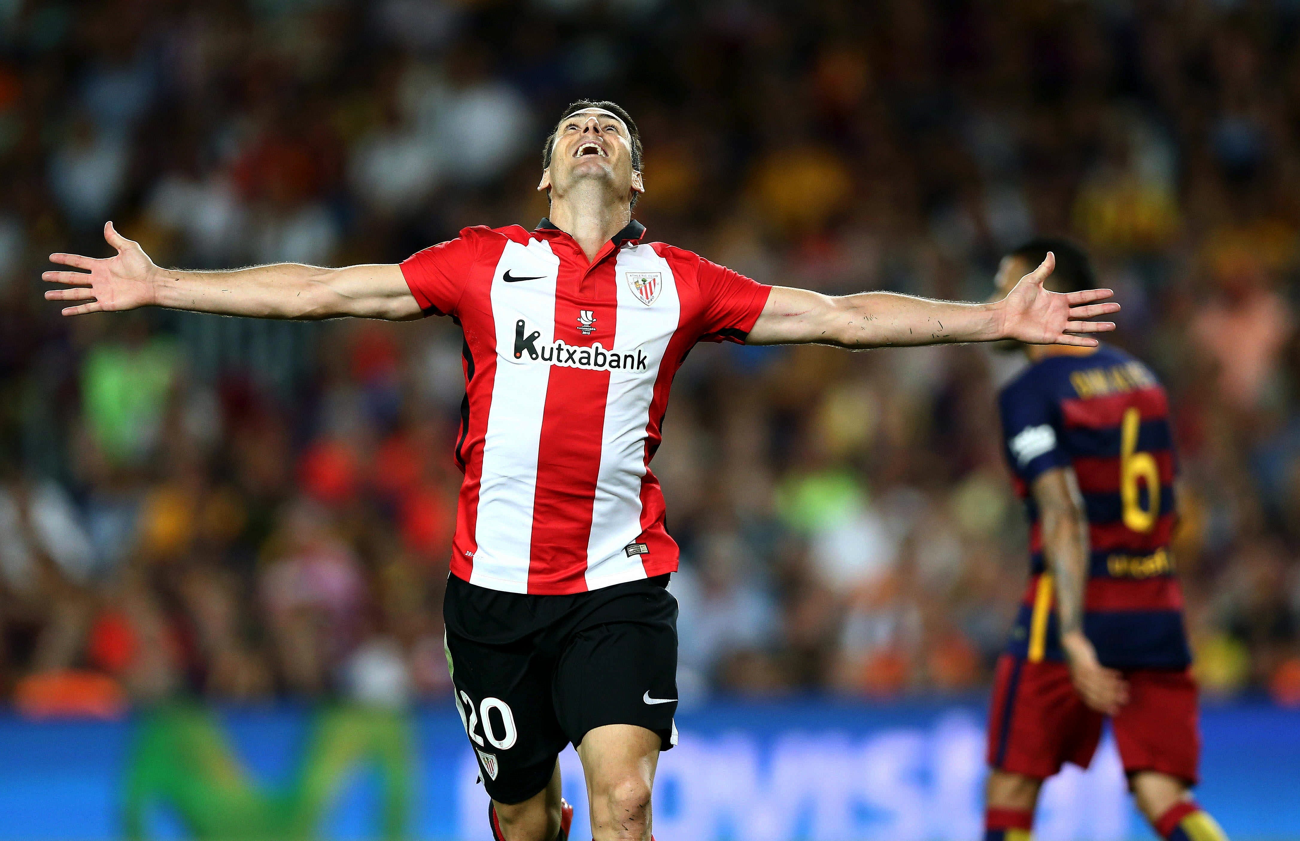 Aduriz renueva con el Athletic hasta 2017 Aduriz renueva con el Athletic hasta 2017