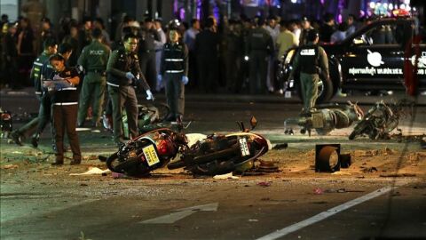 Varios extranjeros entre los 12 muertos por la explosi&oacute;n de una bomba en Bangkok