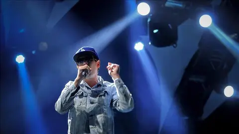 El músico de reggae y rock alternativo Matisyahu durante un concierto El músico de reggae y rock alternativo Matisyahu durante un concierto