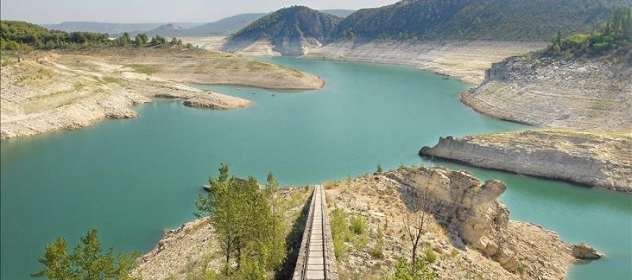 Uno de los embalses del río Tajo Uno de los embalses del río Tajo