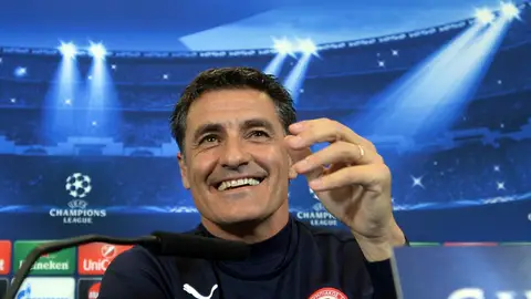 Michel, durante una rueda de prensa Michel, durante una rueda de prensa