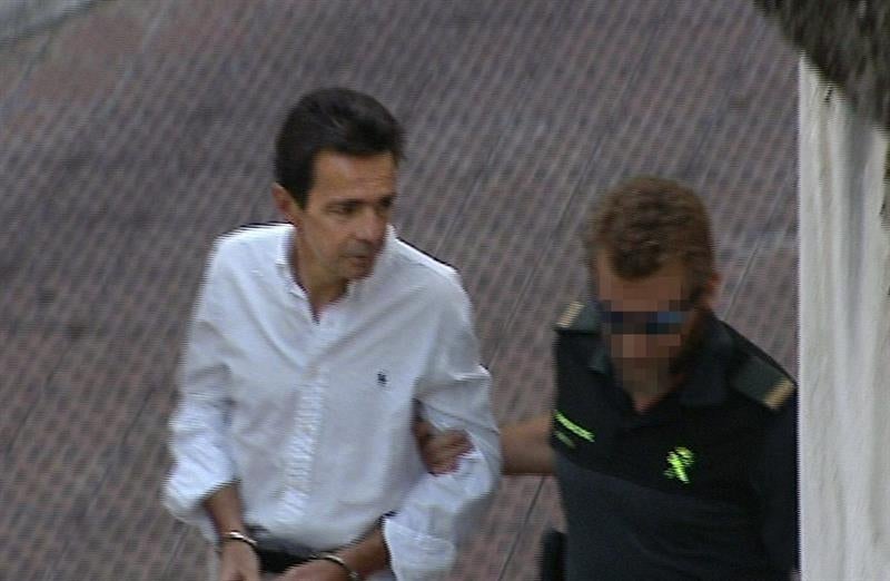 El juez decide mantener en prisión al presunto testaferro de Rodrigo Rato El juez decide mantener en prisión al presunto testaferro de Rodrigo Rato