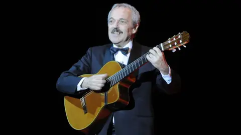 Daniel Rabinovich, componente del grupo cómico argentino Les Luthiers Daniel Rabinovich, componente del grupo cómico argentino Les Luthiers