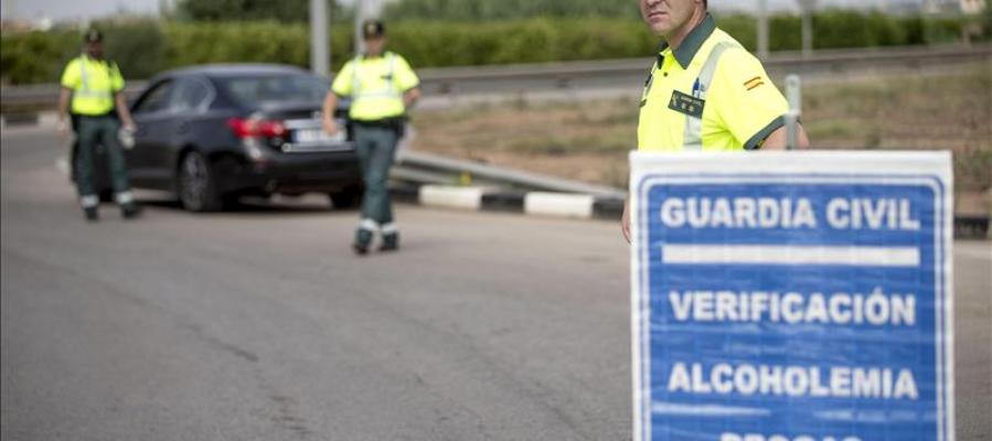 Controles de alcoholemia y drogas de la DGT. Controles de alcoholemia y drogas de la DGT.