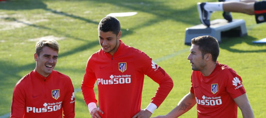 Un reforzado Atlético de Madrid abre su carrera por la Liga ante Las Palmas Un reforzado Atlético de Madrid abre su carrera por la Liga ante Las Palmas