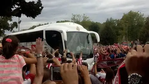 Llega el Real Madrid a El Molinón Llega el Real Madrid a El Molinón