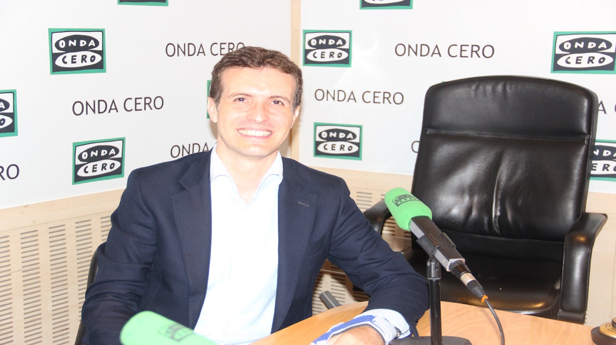 Pablo Casado: "La Constitución actual es válida y algunos quieren reformarla para cargársela" Pablo Casado: "La Constitución actual es válida y algunos quieren reformarla para cargársela"