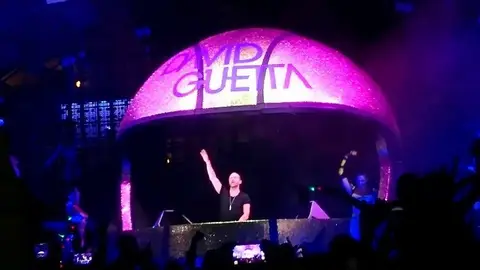 David Guetta, durante uno de sus conciertos en Ibiza David Guetta, durante uno de sus conciertos en Ibiza